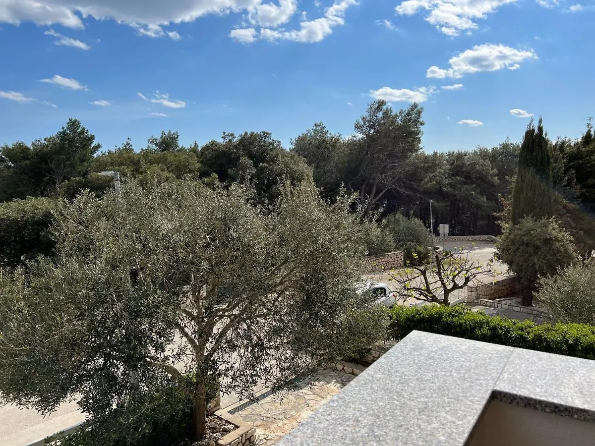 Apartmani Pernjak Mandre Croatia