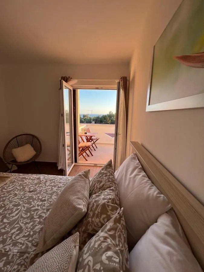 Apartment Apartmani Pernjak Mandre