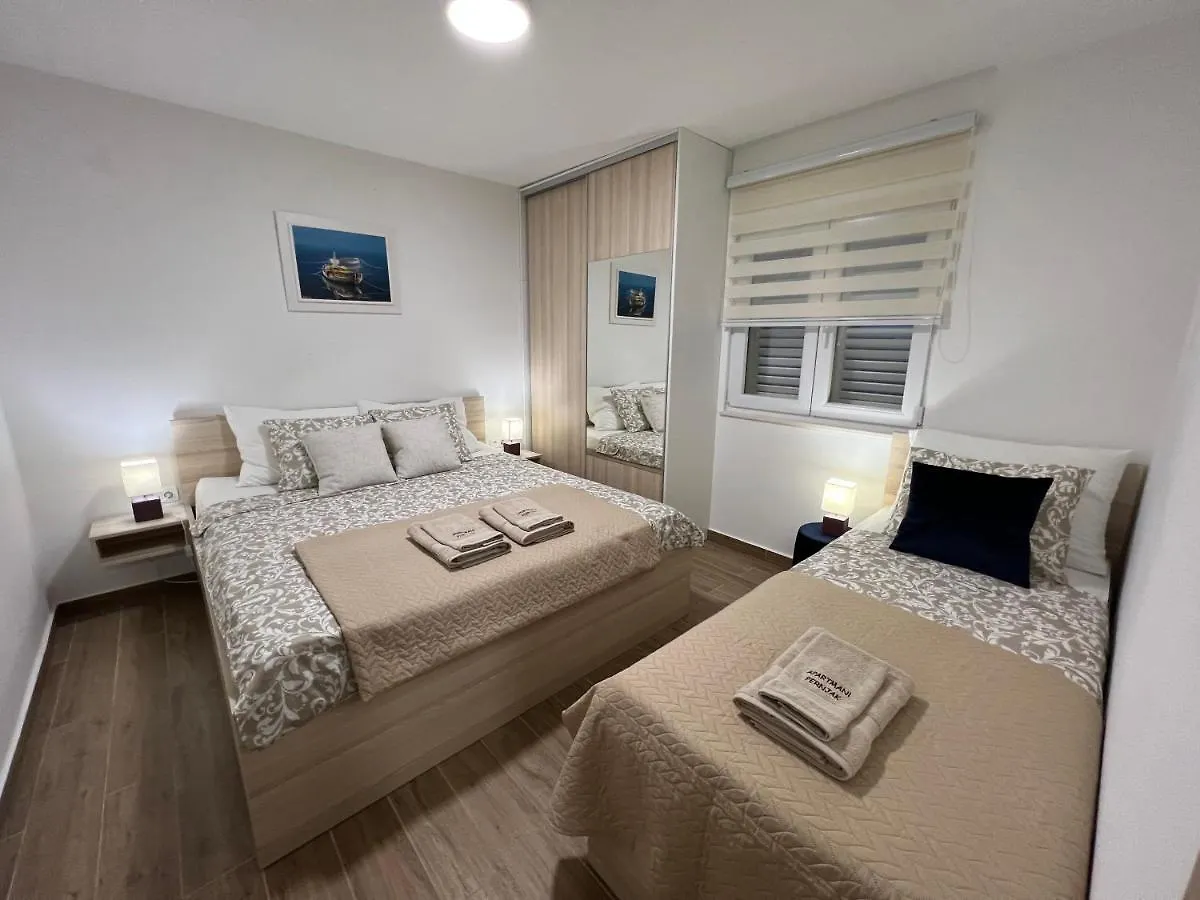 Apartmani Pernjak Mandre Croatia