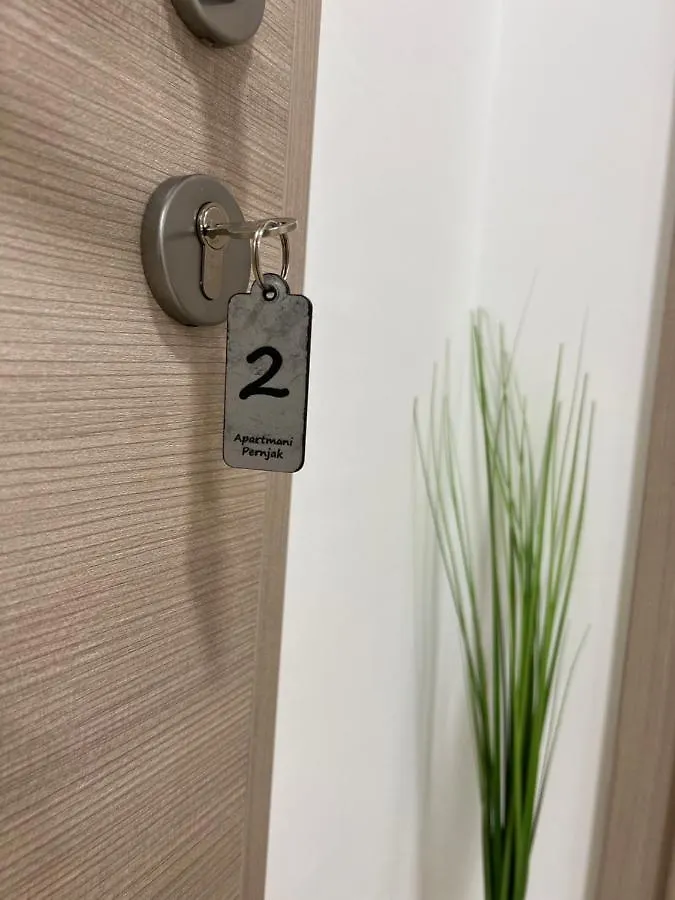 Apartmani Pernjak Mandre Apartment