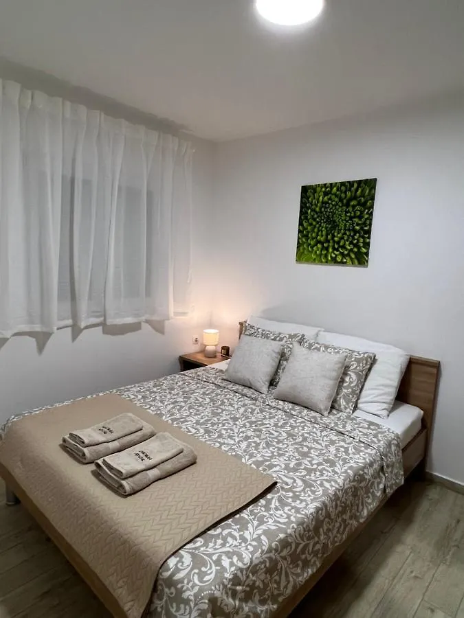 Apartmani Pernjak Mandre Croatia