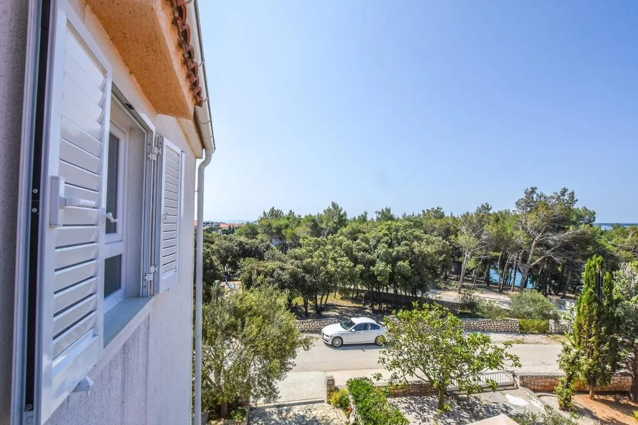 Apartmani Pernjak Mandre 0*,  Kroatien